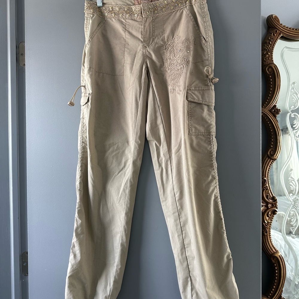 Y2K Candie’s Beige Cargo Pants with Beaded Detail